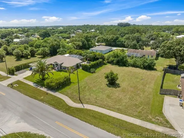Address Withheld By Seller, Vero Beach, FL 32967