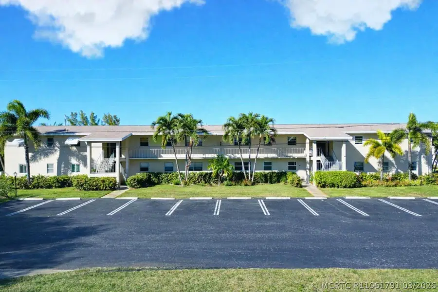 301 Circle Drive S #103, Boynton Beach, FL 33435 - #2