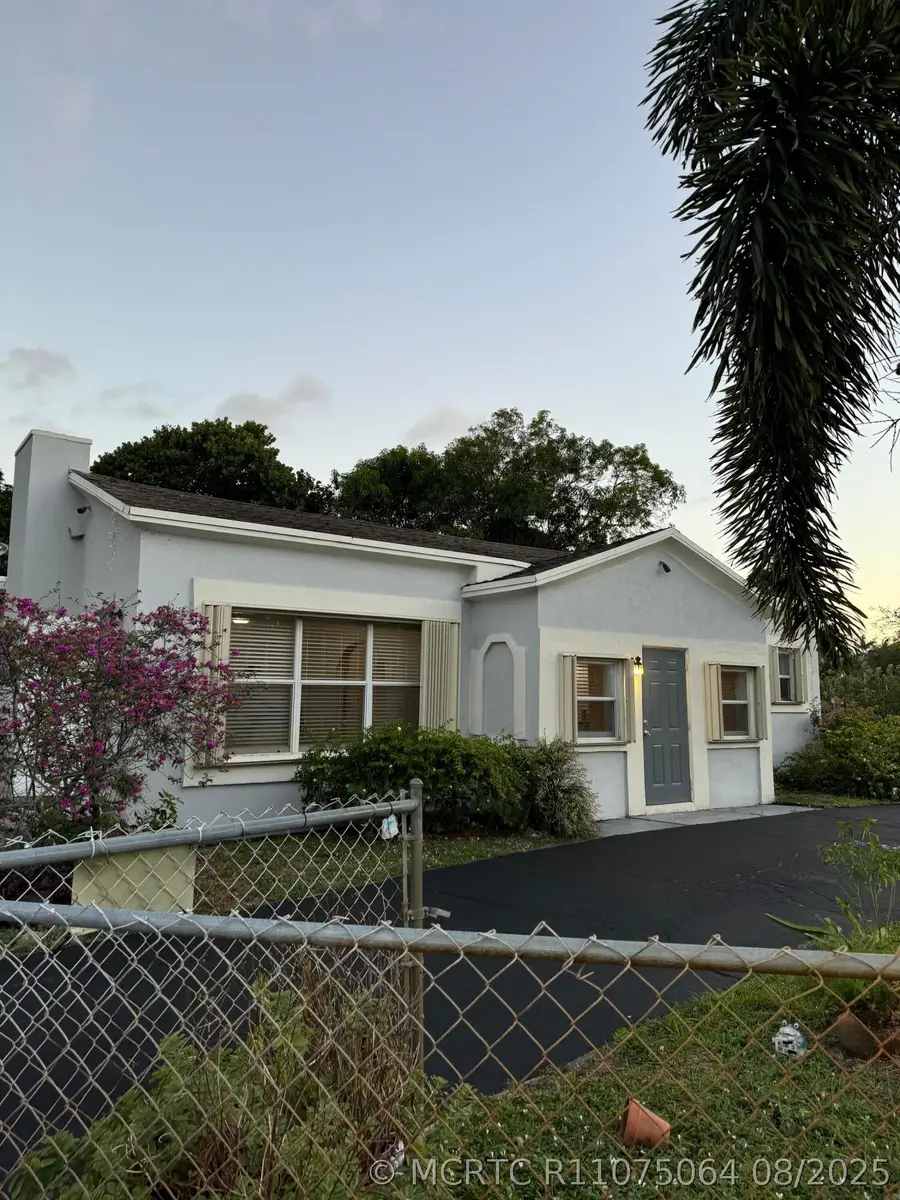701 SW 8th Avenue, Delray Beach, FL 33444 - #2