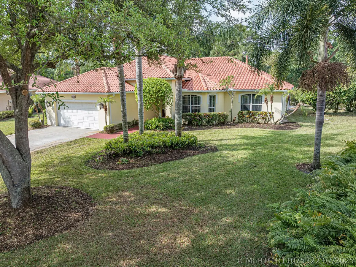 5873 Pine Ridge Circle, Vero Beach, FL 32967 - #1