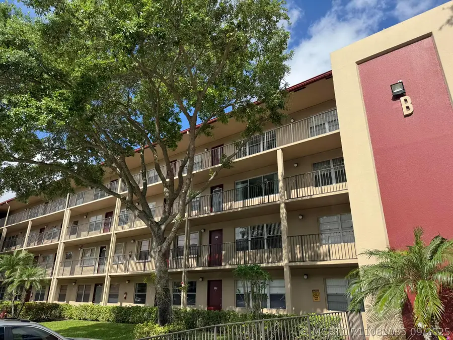 850 SW 133rd Terrace #315b, Pembroke Pines, FL 33027 - #2