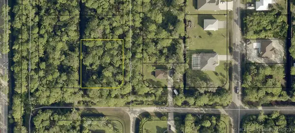 9325 107th Court, Vero Beach, FL 32967