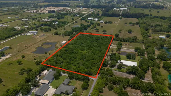 5055 69th Court, Vero Beach, FL 32967