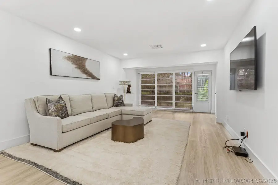 13725 Flora Place #D, Delray Beach, FL 33484 - #3
