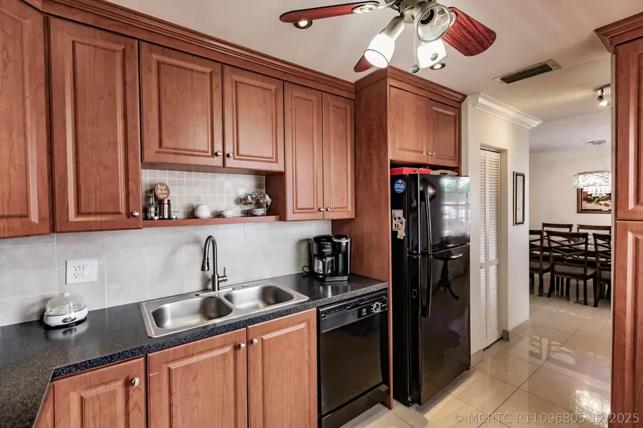 4270 NW 40th Street #105, Lauderdale Lakes, FL 33319 - #3