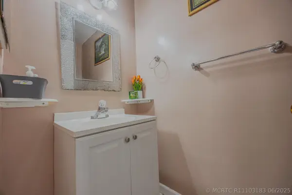 5117 W Society Place W #C, West Palm Beach, FL 33415