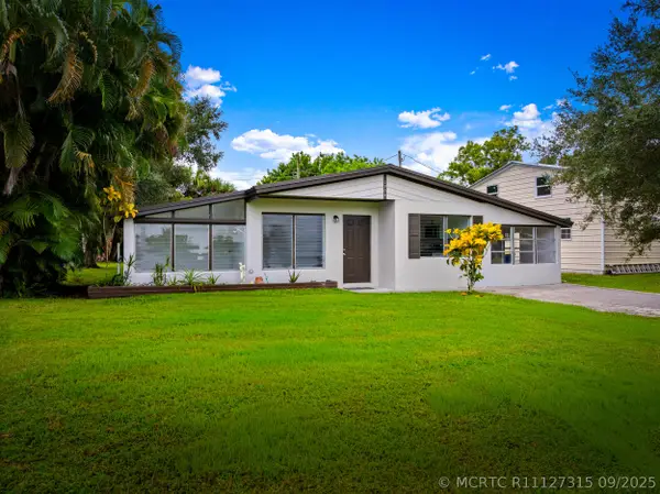 2904 SE Bamboo Street, Stuart, FL 34997