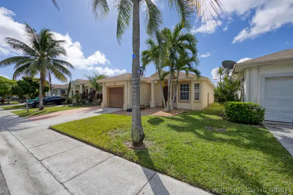 416 Circle Drive S, Boynton Beach, FL 33435