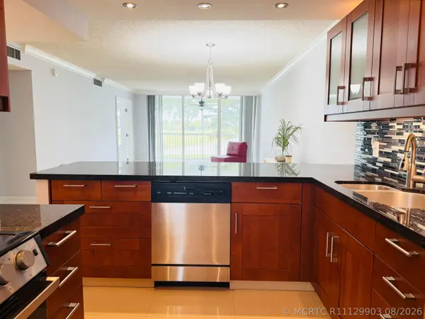 3080 N Course Drive #202, Pompano Beach, FL 33069