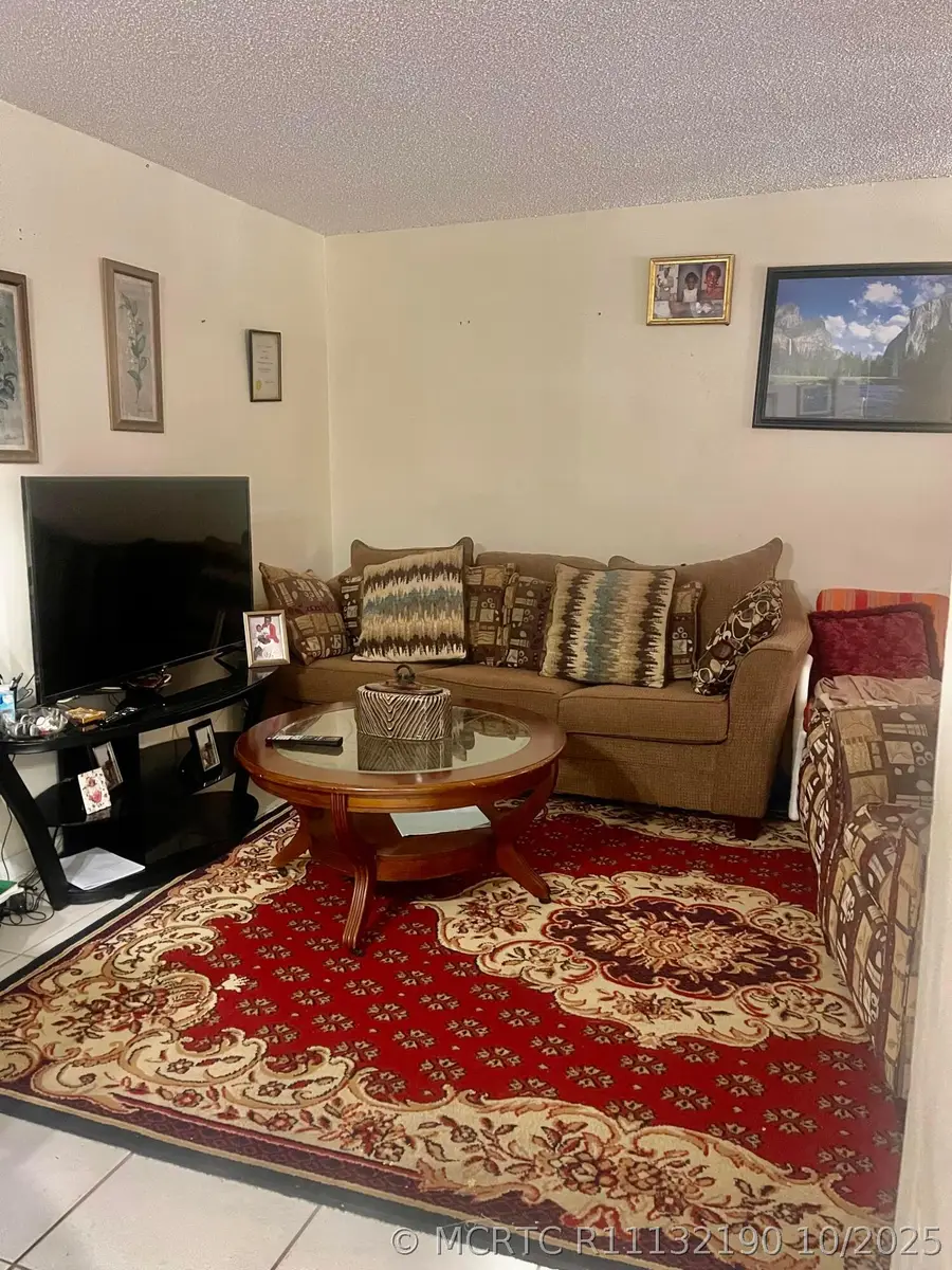205 NE 3rd Street #105, Boynton Beach, FL 33435 - #2
