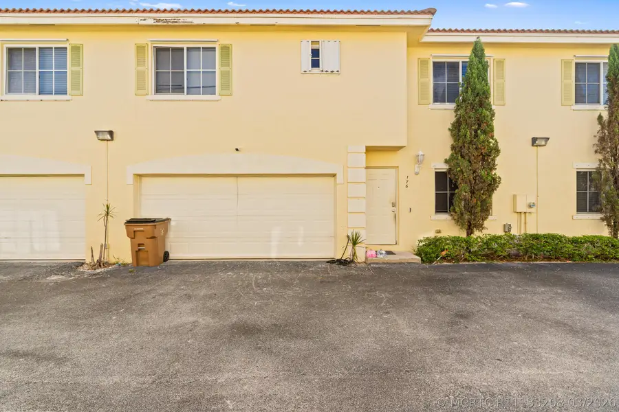 176 SE 2nd Street Se, Deerfield Beach, FL 33441 - #2