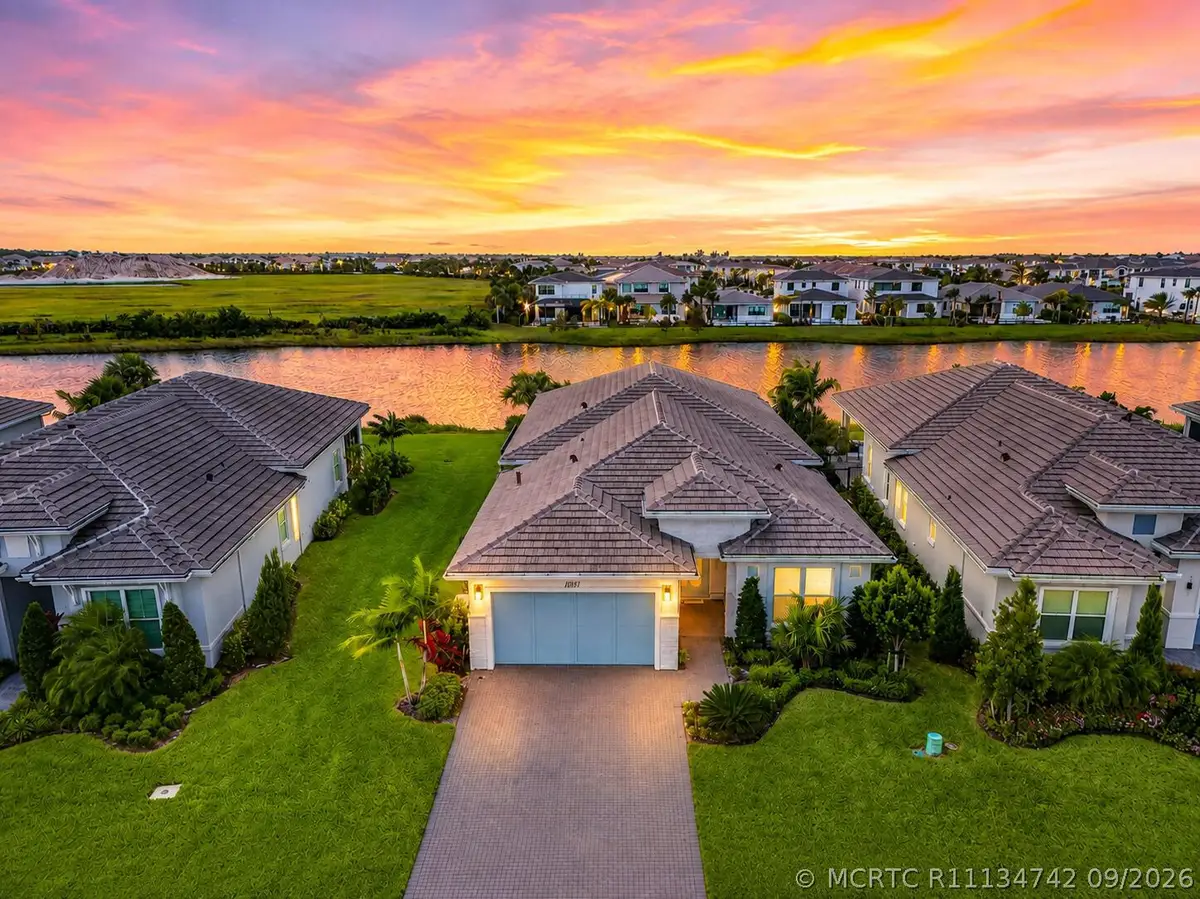 10033 Regency Way, Palm Beach Gardens, FL 33412 - #1