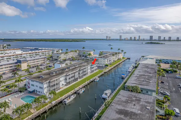 112 Doolen Court #302, North Palm Beach, FL 33408