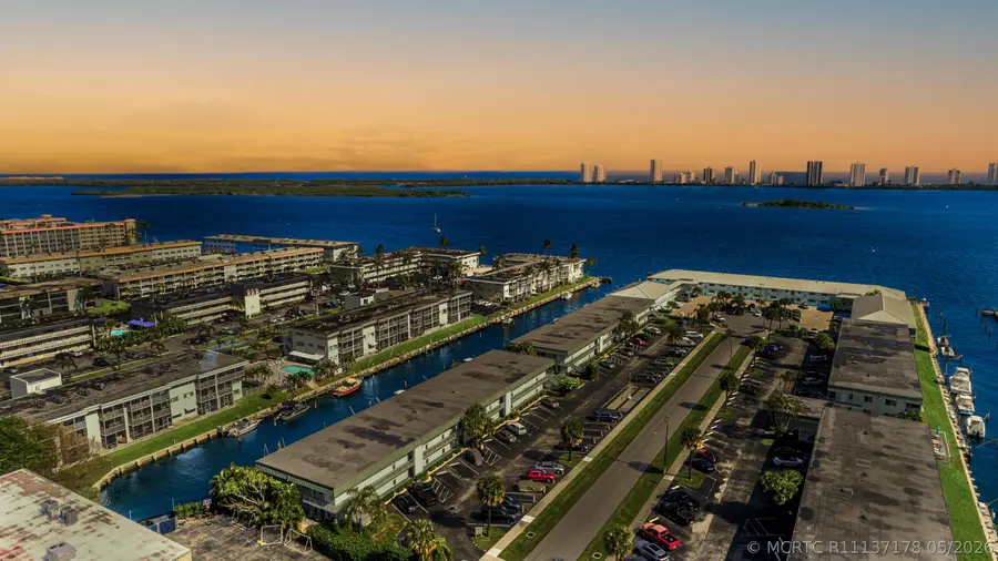 101 Doolen Court #201, North Palm Beach, FL 33408 - #3
