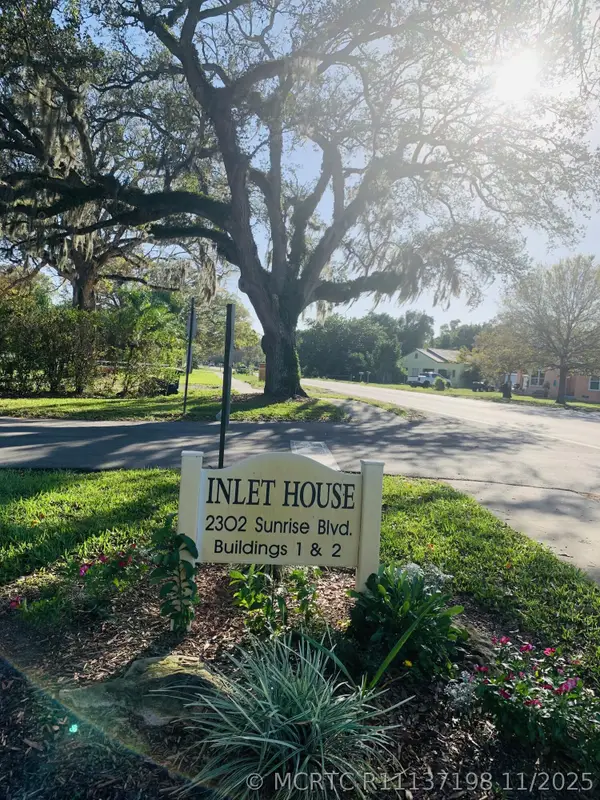 2302 Sunrise Boulevard #204, Fort Pierce, FL 34982