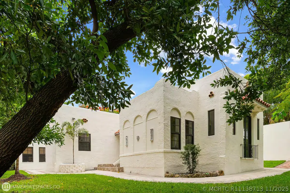 828 35th Street, West Palm Beach, FL 33407 - #1