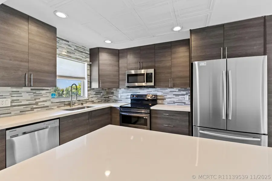 809 W Oakland Park Boulevard #K12, Oakland Park, FL 33311 - #3
