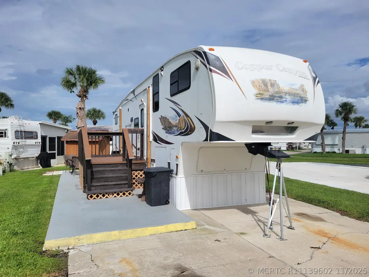 6571 SE 55th Lane, Okeechobee, FL 34974 - #1