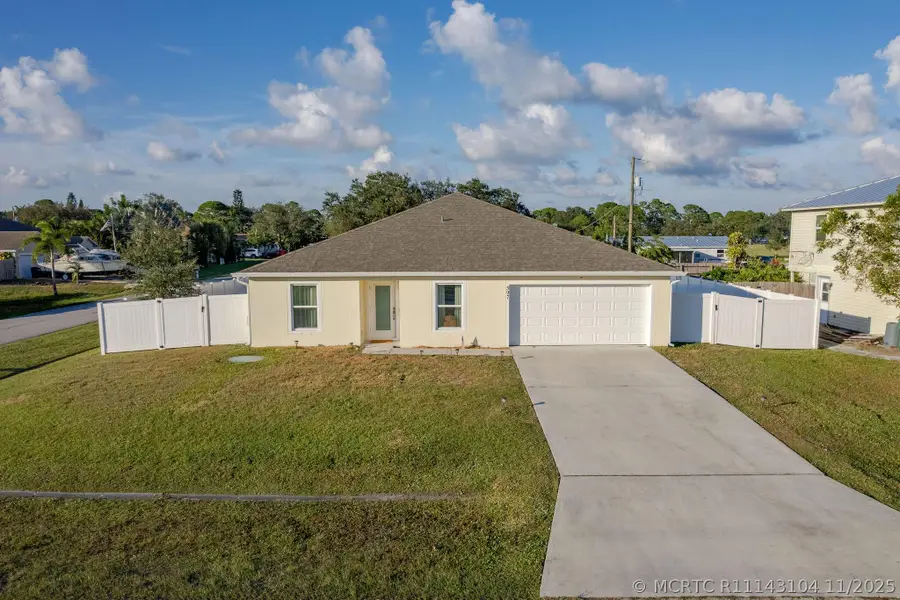 597 NW Kilpatrick Avenue, Port Saint Lucie, FL 34983 - #3