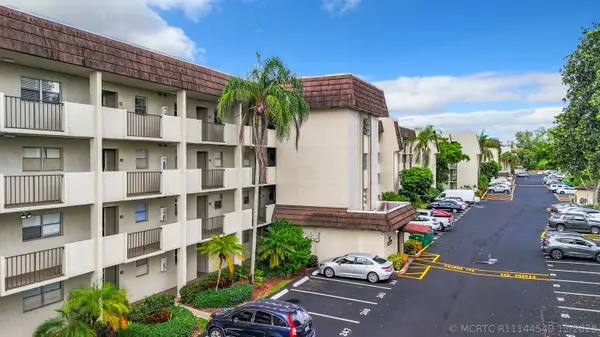 6080 NW 44th Street #408, Lauderhill, FL 33319