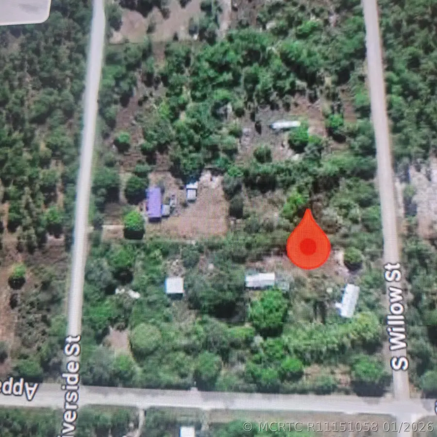 725 S Willow Street, Clewiston, FL 33440 - #3