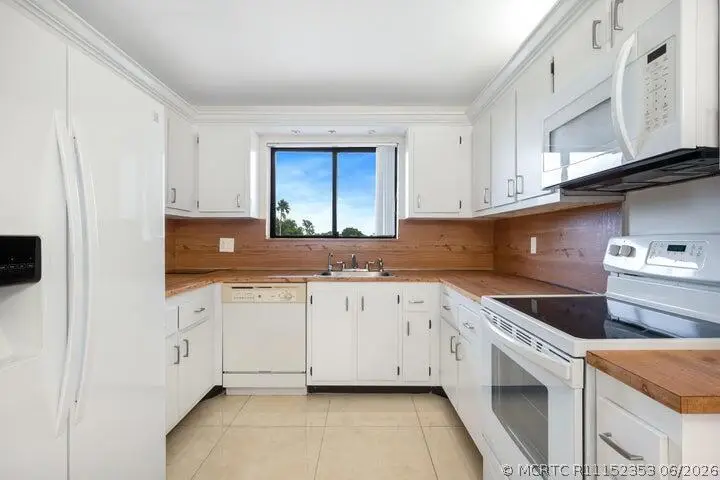7770 Tahiti Lane #405, Lake Worth, FL 33467 - #2