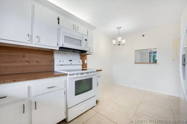 7770 Tahiti Lane #405, Lake Worth, FL 33467 - #3