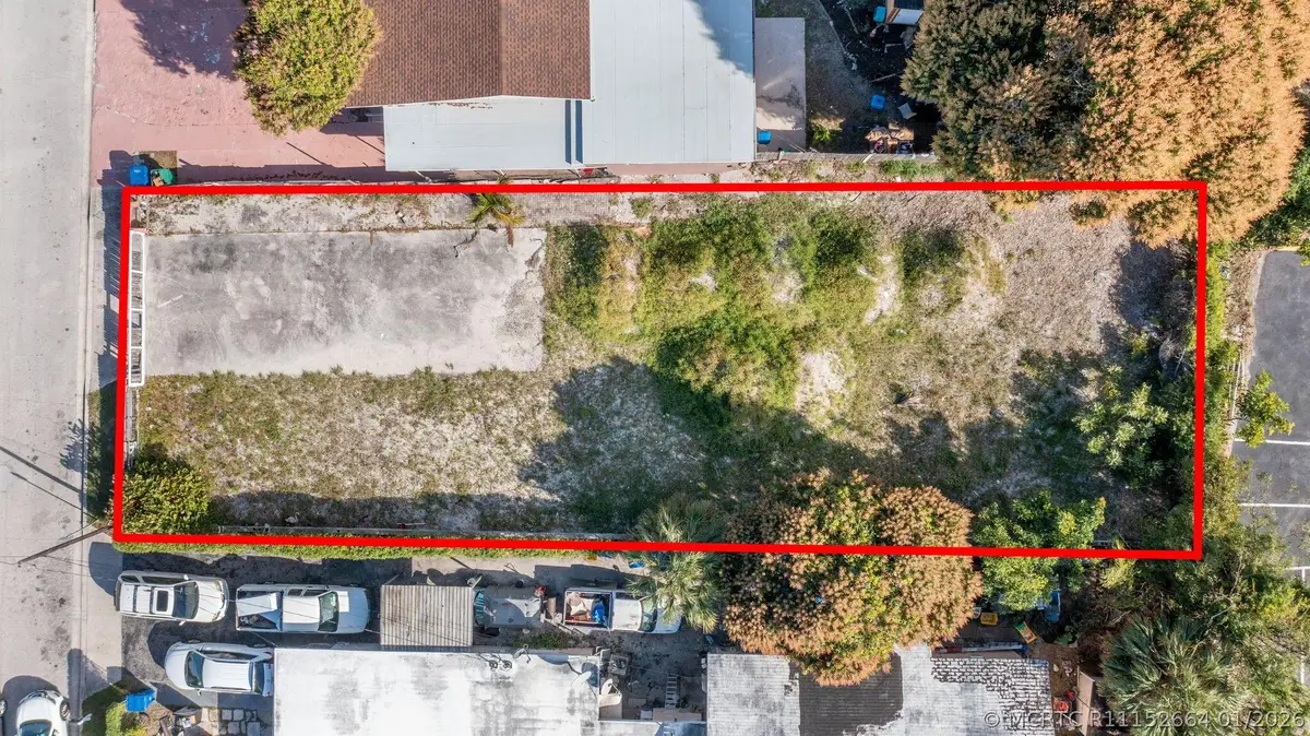 1045 W 30th Street, Riviera Beach, FL 33404 - #1