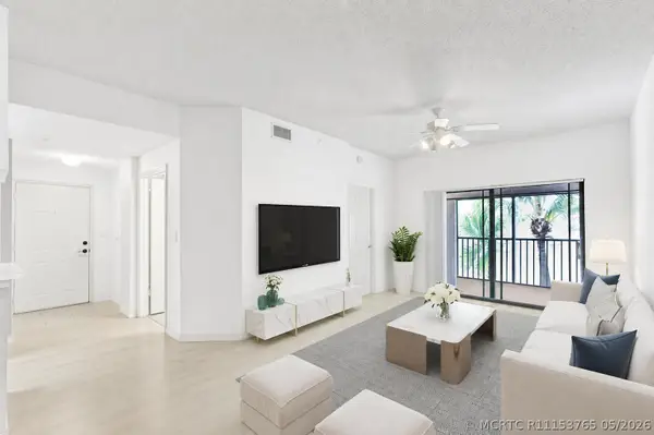 2806 Veronia Drive #301, Palm Beach Gardens, FL 33410