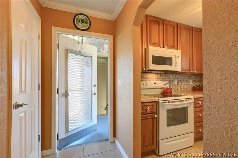 Address Withheld By Seller, Vero Beach, FL 32962 - #3