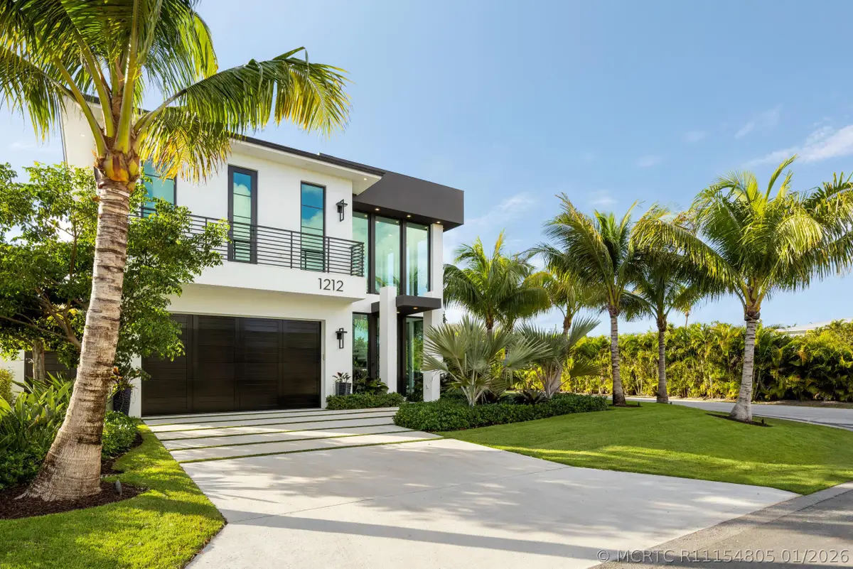 1212 NE 8th Avenue Ne, Delray Beach, FL 33483 - #1