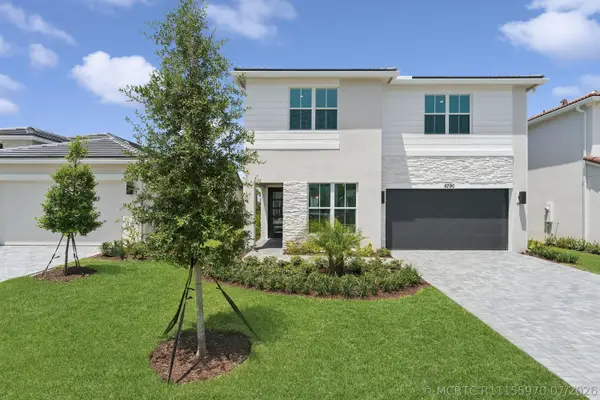6790 SE Lost Pine Drive #29, Stuart, FL 34997