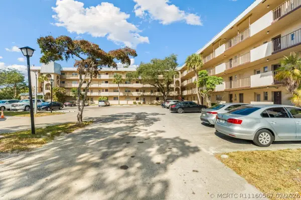 6301 N Falls Cir Drive #307, Lauderhill, FL 33319