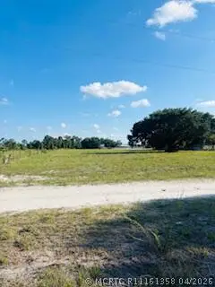 7621 17th Place, Labelle, FL 33935