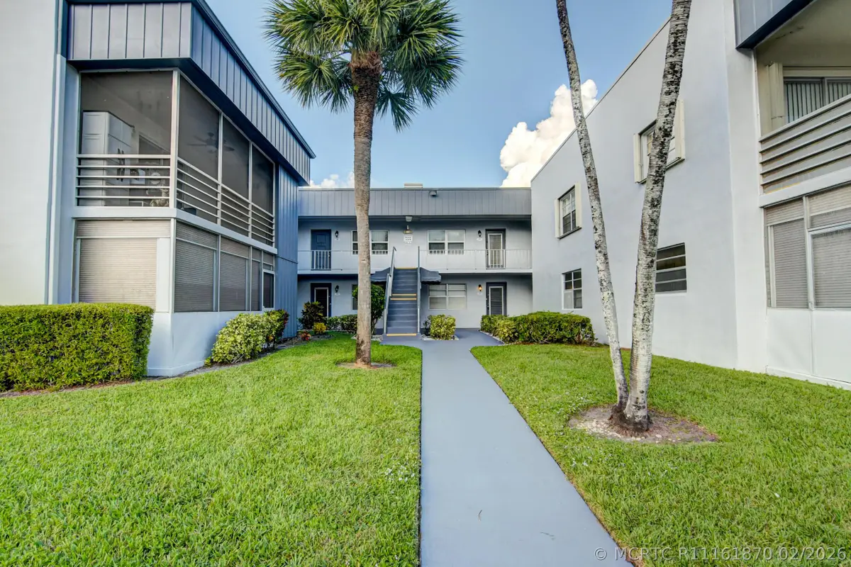 42 Burgundy A, Delray Beach, FL 33484 - #1