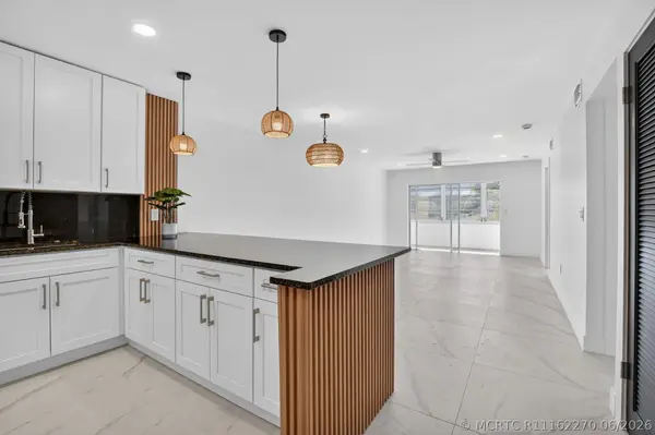 9780 Marina Boulevard #425, Boca Raton, FL 33428