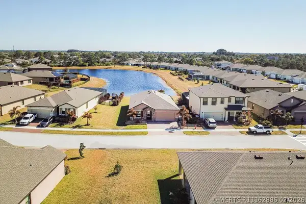 6560 Canterbridge Drive, Vero Beach, FL 32967