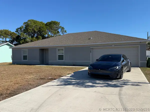 2143 SE Trillo Street, Port St Lucie, FL 34952