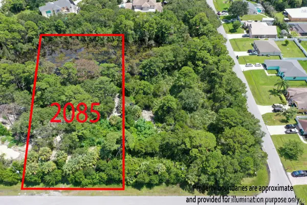 2085 SW Brevity Terrace, Port St Lucie, FL 34953
