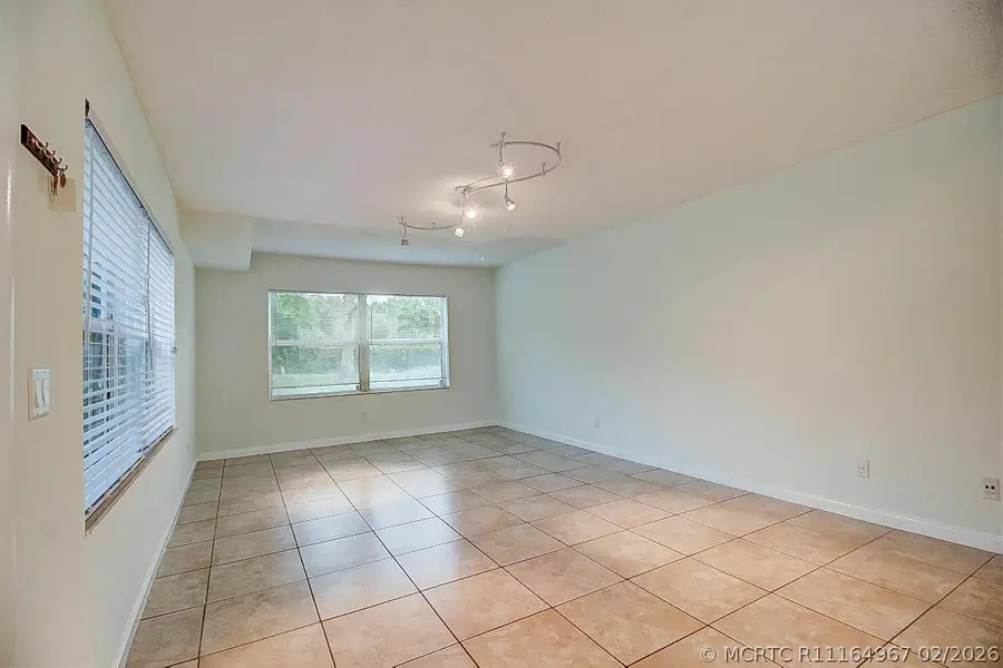 44 Essex Court #B, Royal Palm Beach, FL 33411 - #3