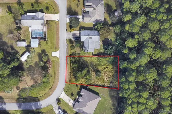 881 Sherwood Avenue Sw, Palm Bay, FL 32908