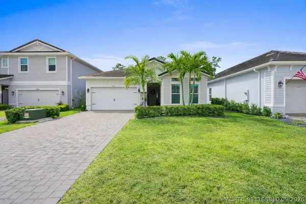 4630 SW Ardsley Drive, Stuart, FL 34997