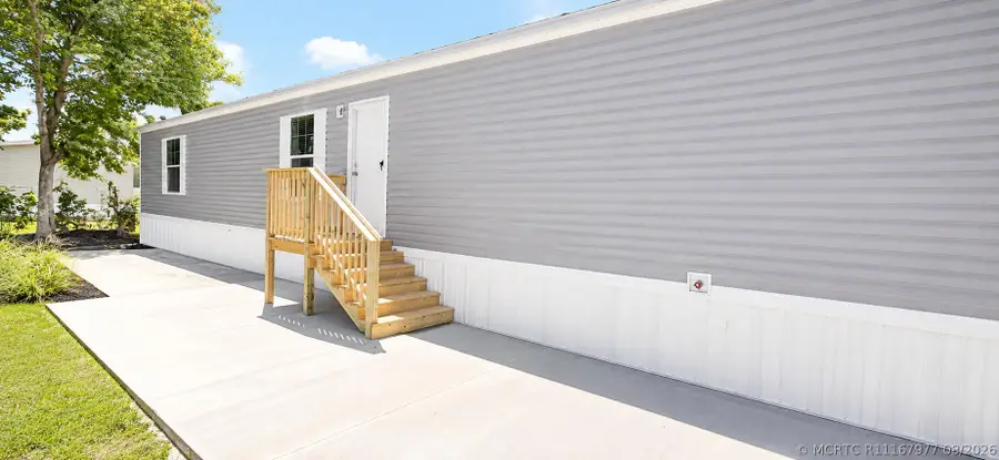 820 Maryland Avenue, Clewiston, FL 33440 - #2