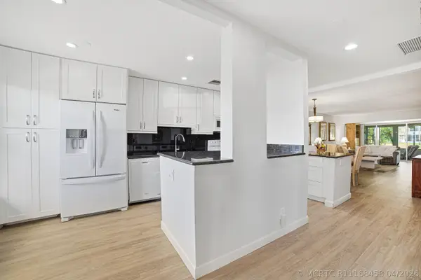 2901 SW 15th Street #102, Delray Beach, FL 33445