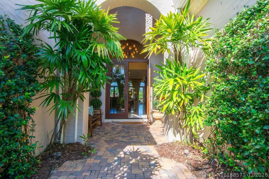 138 SE Via San Marino, Port Saint Lucie, FL 34984 - #3