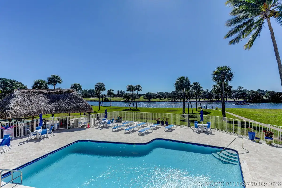 336 Golfview Road #207, North Palm Beach, FL 33408 - #1