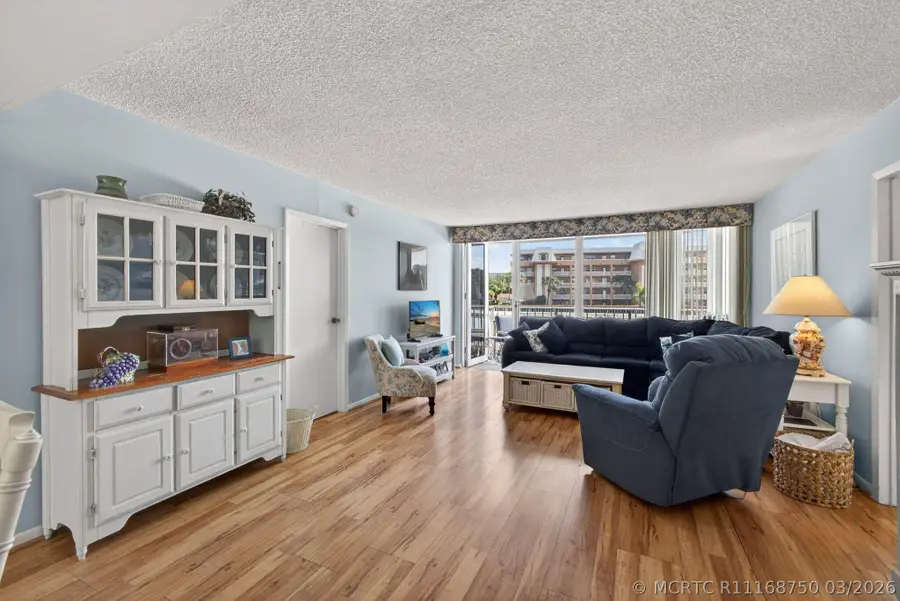 336 Golfview Road #207, North Palm Beach, FL 33408 - #3