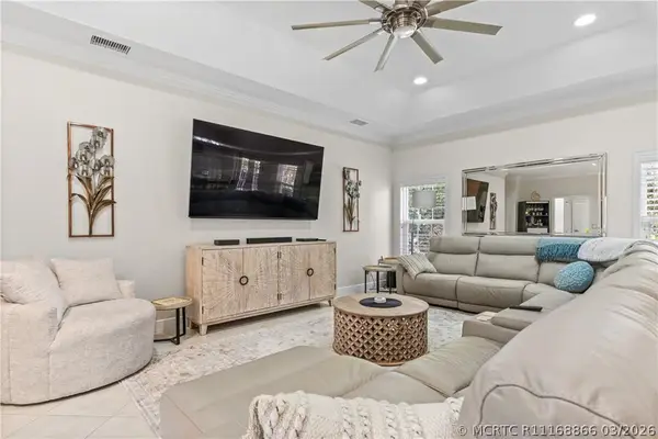 Address Withheld By Seller, Vero Beach, FL 32967