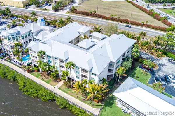 975 NW Flagler Avenue #302, Stuart, FL 34994
