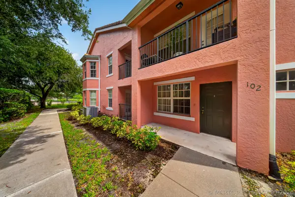 150 SW Peacock Boulevard #26-102, Port St Lucie, FL 34986